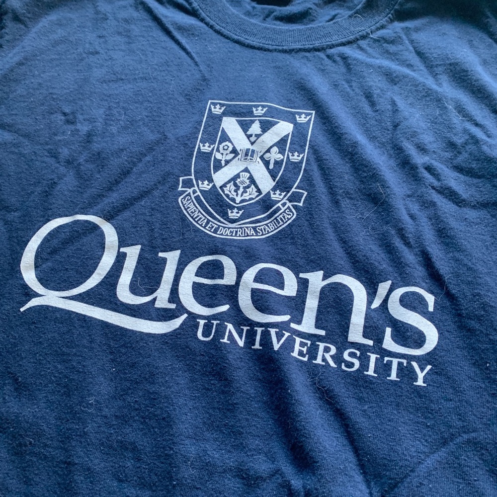 Queen’s University Tee